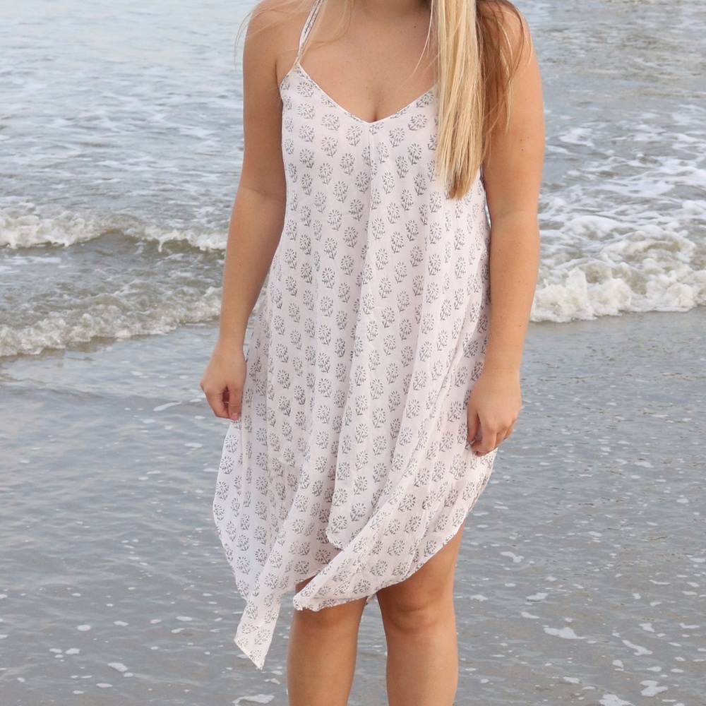 Love Stitch Beachy Middy Dress
